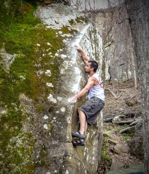 Josh Haq bouldering